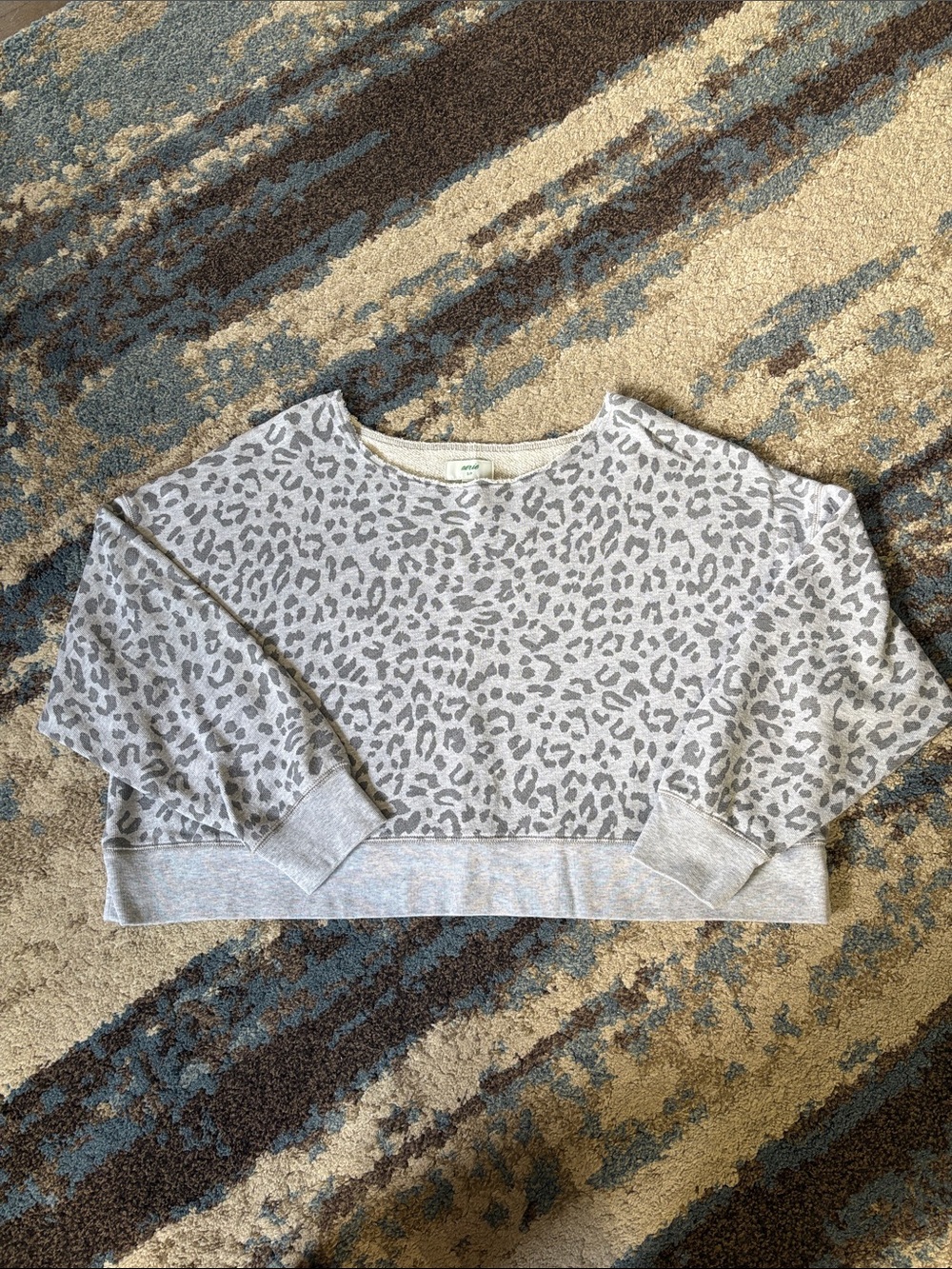 aerie Gray Leopard Cropped Sweatshirt